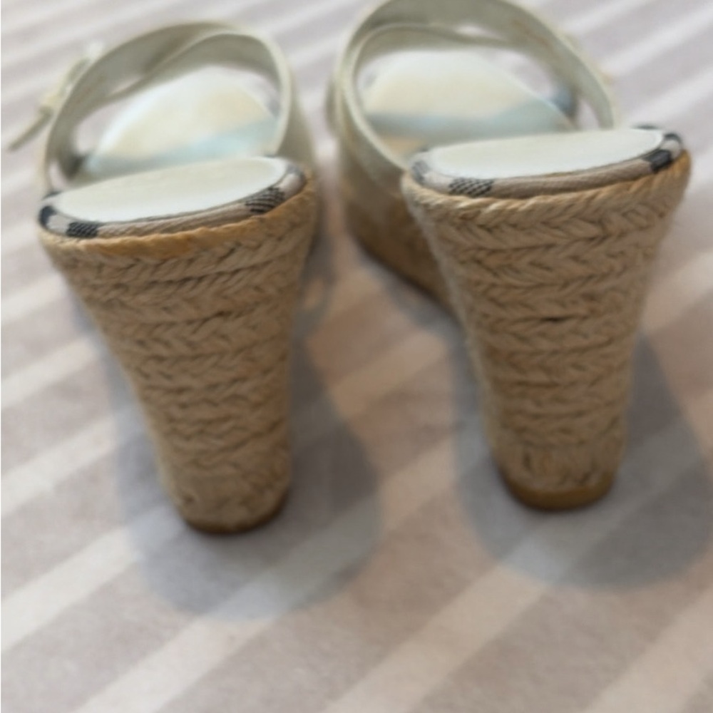 Authentic Burberry White Leather Wedge Sandals - Picture 3 of 6